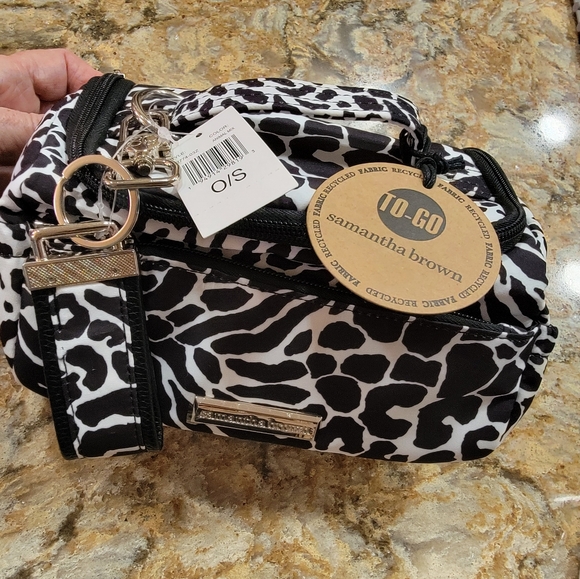 Samantha Brown Handbags - Samantha Brown NWT Travel Bag